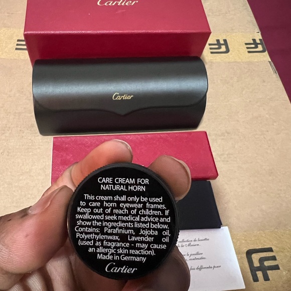 Cartier white Buffalo horn sunglasses - Picture 6 of 8